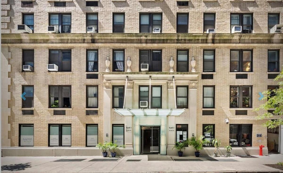 73-608 New 1br 1bth Uws Doorman Gym Appartement *